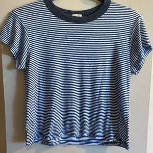 Blue and white stripped short sleeve crop top.